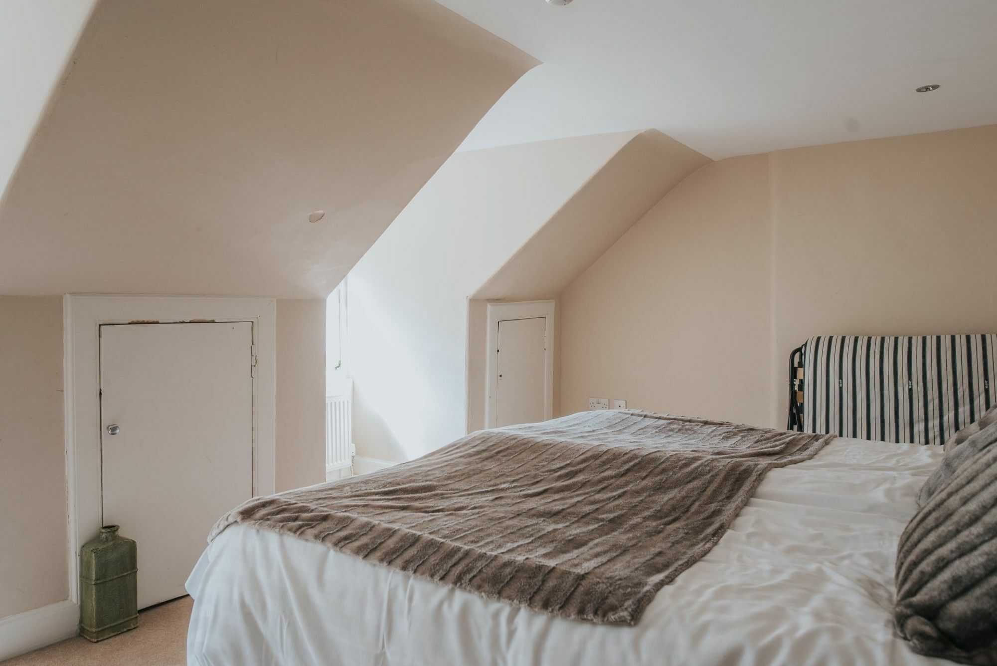 Appartement Reizand Apartments, Young St