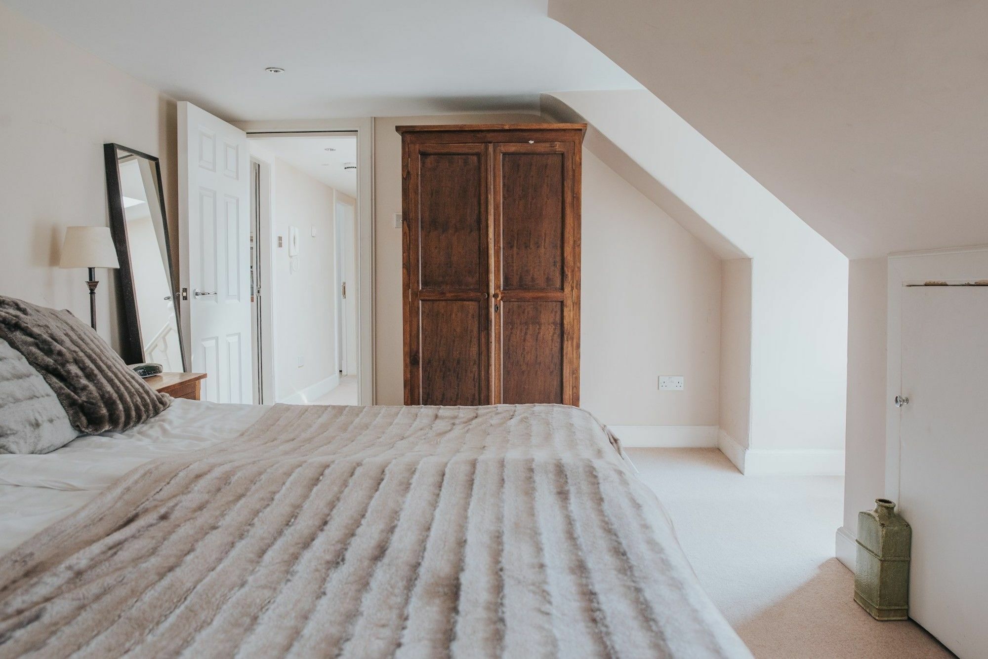 Reizand Apartments, Young St Appartement *