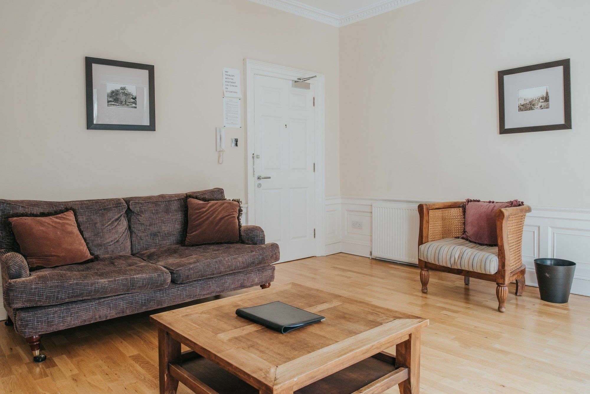 Reizand Apartments, Young St Appartement